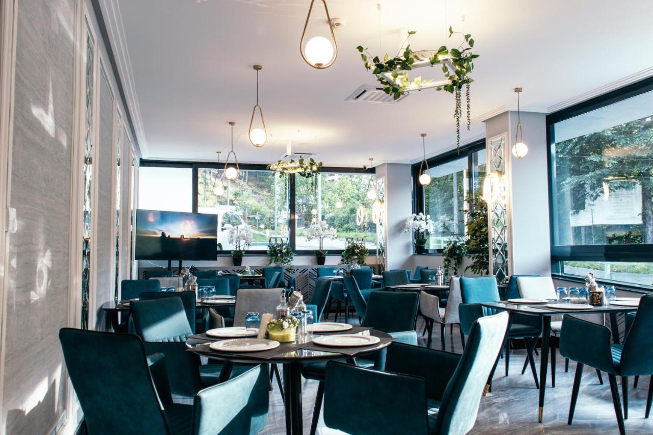 Hotel Bloom Caciulata Zewnętrze zdjęcie
